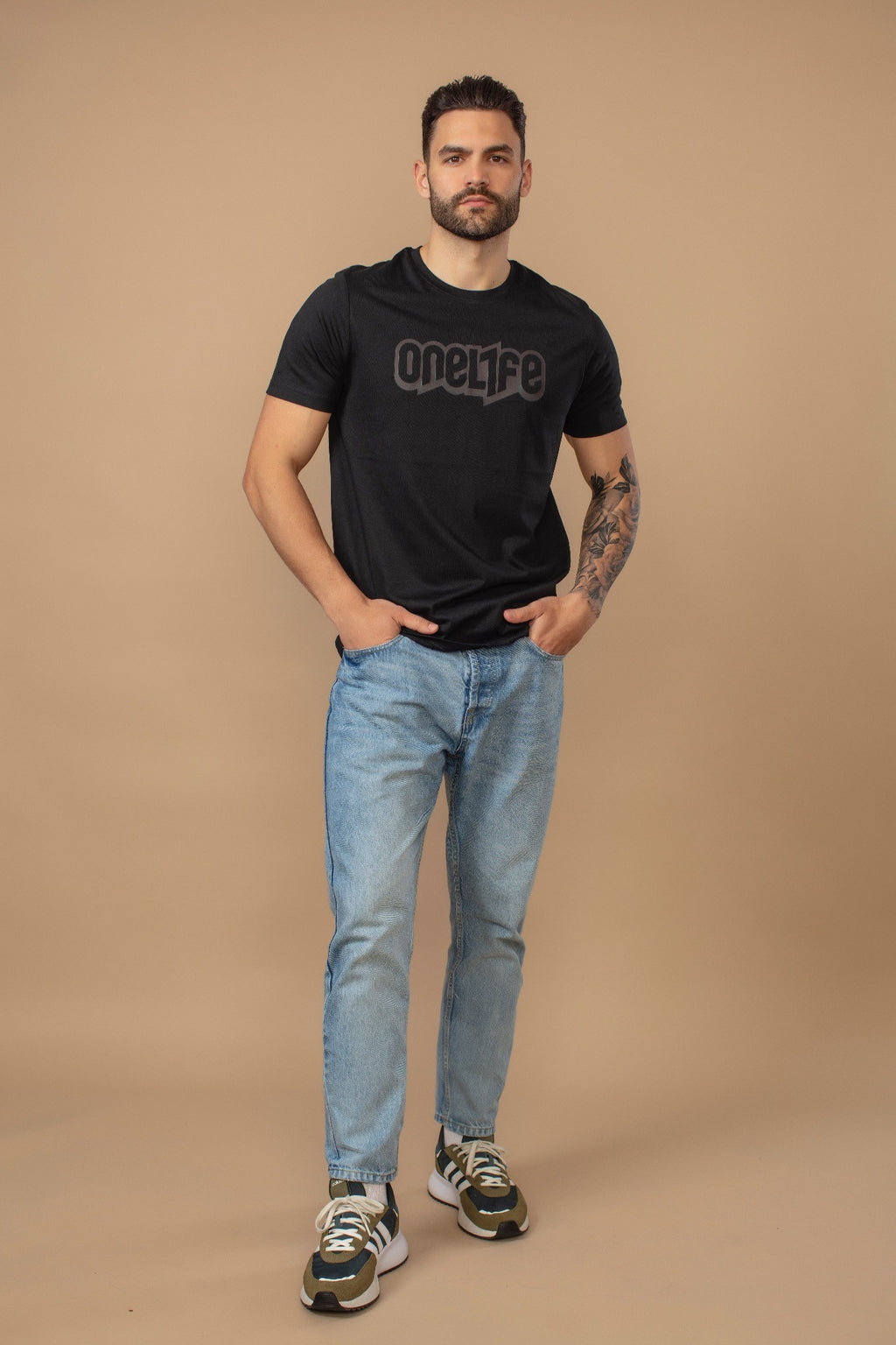 OneLife Classics Essential T-Shirt in Pure Black